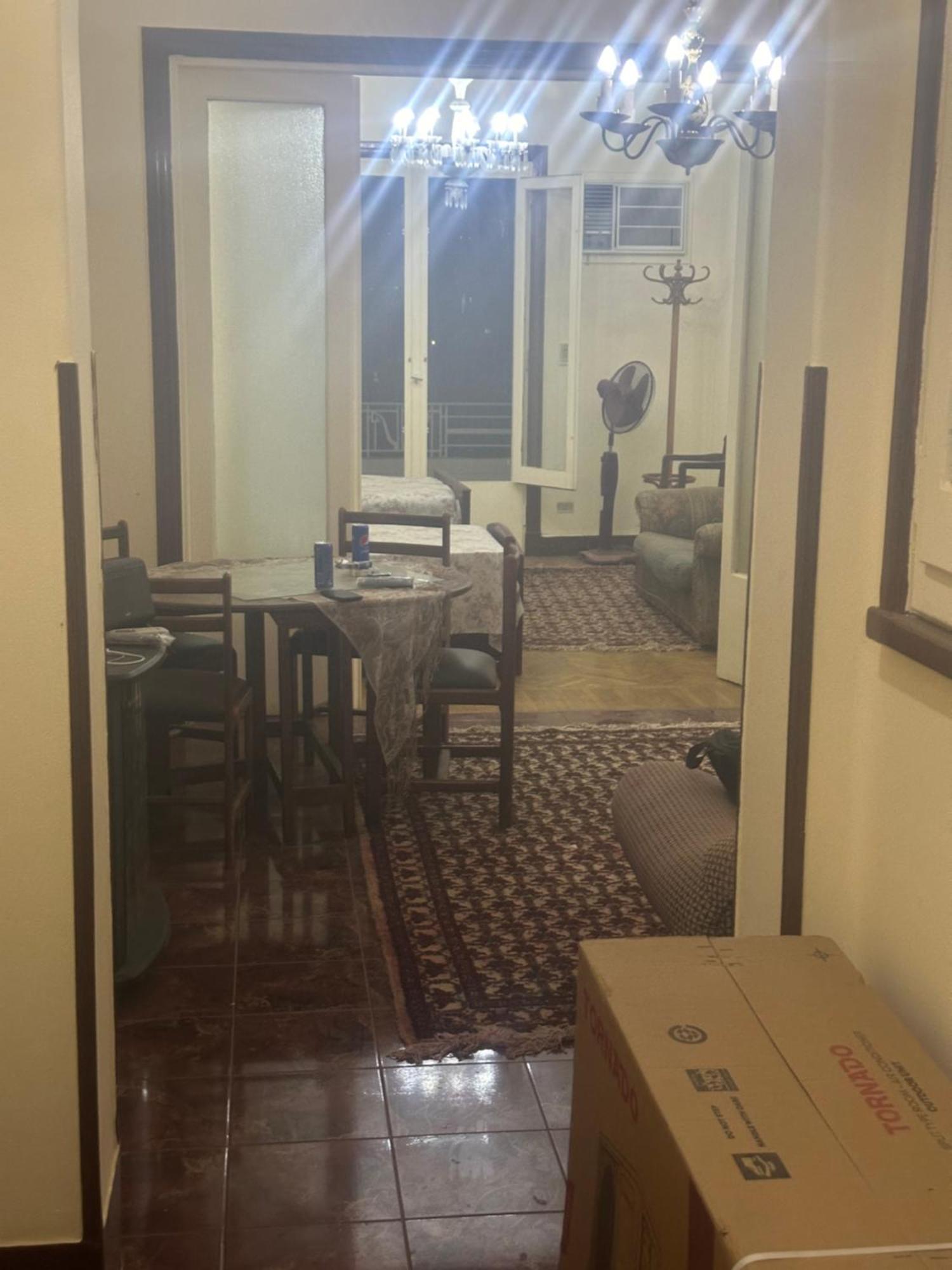 Beautiful Apartment In The Heart Of Kairo Exterior foto