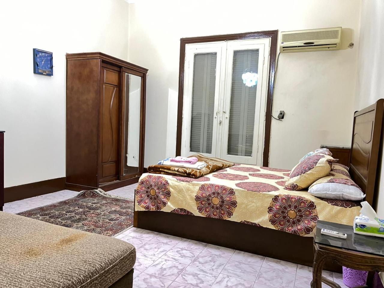 Beautiful Apartment In The Heart Of Kairo Exterior foto